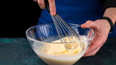 Рецепт киша с сырным суфле и помидорами черри