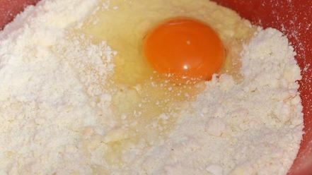 Рецепт сладкого киша с творожным суфле и абрикосами