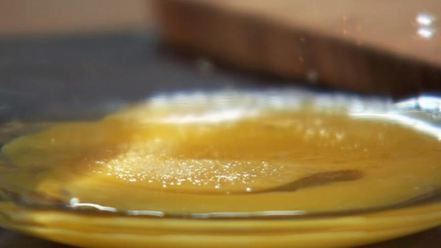 Рецепт суфле из трески с медово-горчичным соусом и запеченными помидорами