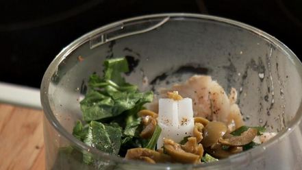 Рецепт суфле из трески с медово-горчичным соусом и запеченными помидорами