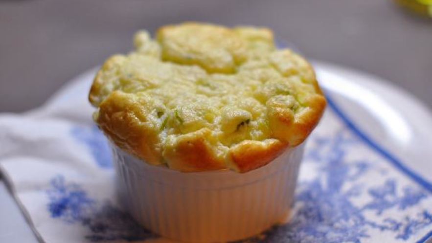 Рецепт суфле с чеддером и кабачками