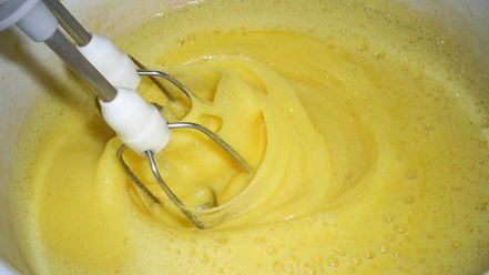 Рецепт творожного торта-десерта с пьяными вишнями в стиле тирамису