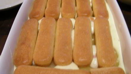 Рецепт экзотического тирамису с личи, ананасом и кокосом