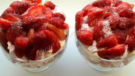Рецепт клубничного десерта с зефиром