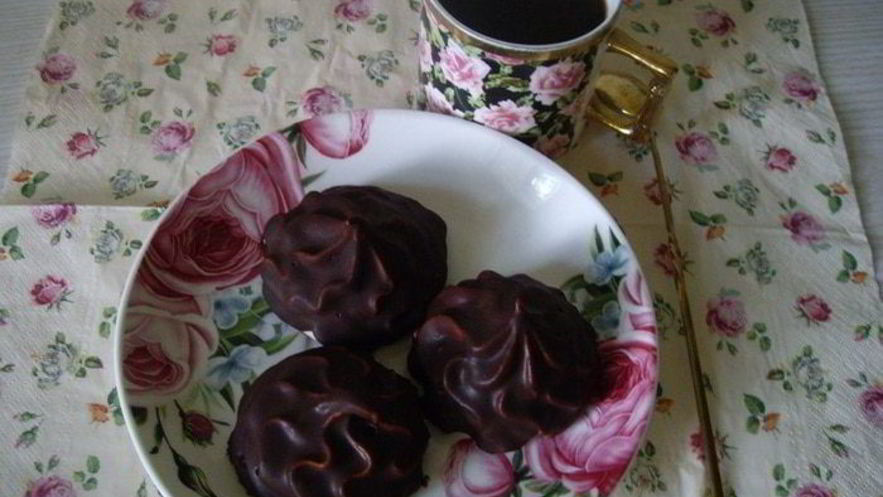 Рецепт зефира малинового в шоколаде