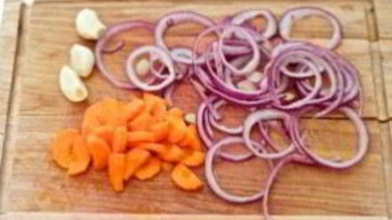 Рецепт азу из говядины с огурцами