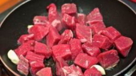 Рецепт азу из говядины с огурцами