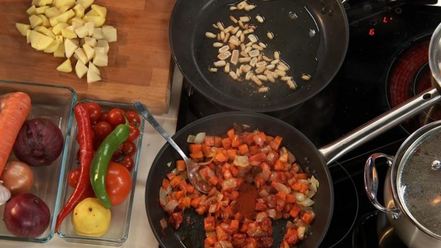 Рецепт азу из говядины с соленой черемшой