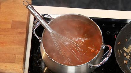 Рецепт азу из говядины с соленой черемшой