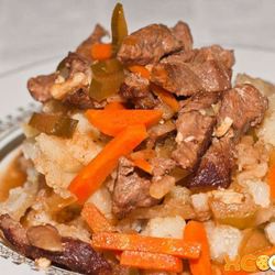 Рецепт Азу с солеными огурцами и с картошкой