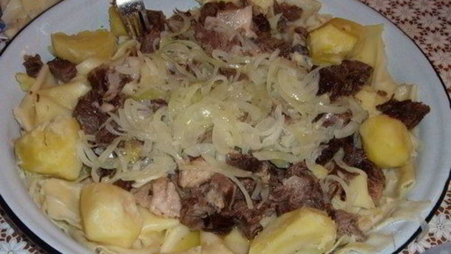 Рецепт бешбармака из свинины в мультиварке