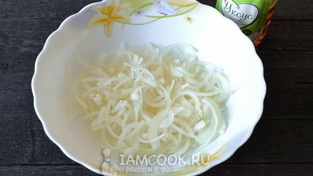 Рецепт бешбармака из целой курицы с маринованным луком