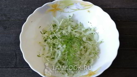 Рецепт бешбармака из целой курицы с маринованным луком