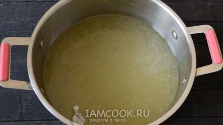 Рецепт бешбармака из целой курицы с маринованным луком