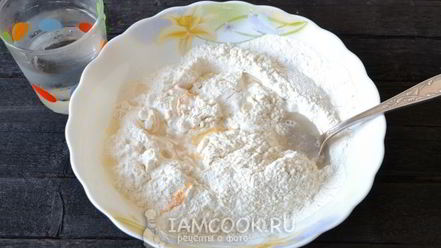 Рецепт бешбармака из целой курицы с маринованным луком