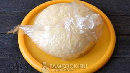 Рецепт бешбармака из целой курицы с маринованным луком