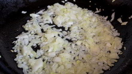 Рецепт белорусской мачанки с ребрышками и драниками