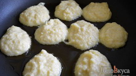 Рецепт драников из картошки с грибным соусом