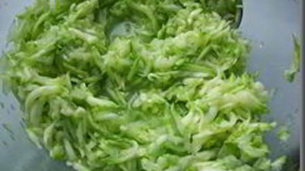 Рецепт кабачковых драников с чесночным соусом