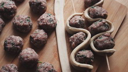 Рецепт фрикаделек на шпажке с томатным соусом