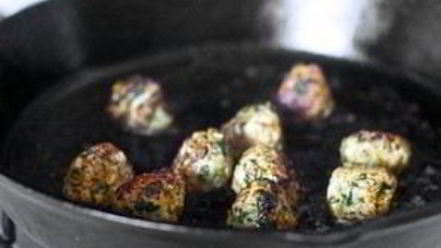 Рецепт фрикаделек с луком и имбирным соусом