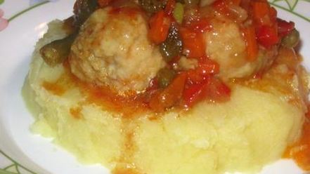 Рецепт фрикаделек с овощами в кисло-сладком соусе