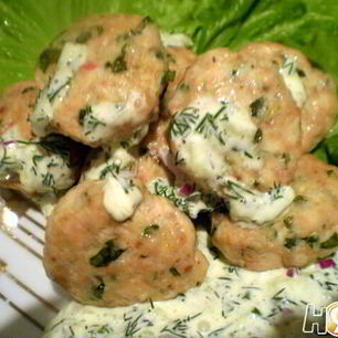 Рецепт Фрикаделек с цедрой лимона и огуречным соусом