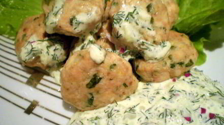 Рецепт фрикаделек с цедрой лимона и огуречным соусом