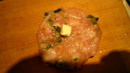 Рецепт фрикаделек с цедрой лимона и огуречным соусом