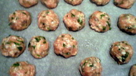 Рецепт фрикаделек с цедрой лимона и огуречным соусом