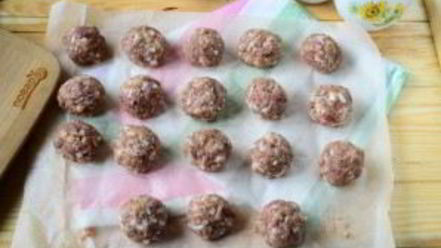 Рецепт фрикаделек с вишневым соусом