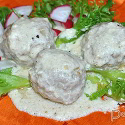 Рецепт Фрикаделек в сливочно-сырном соусе