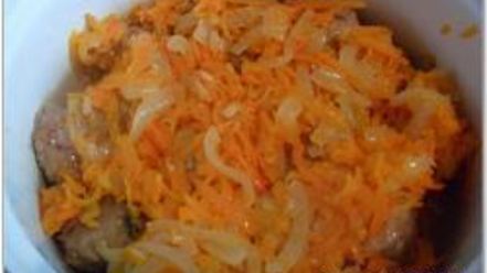 Рецепт фрикаделек в томатном соусе с пикантным рисом