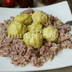 Рецепт Куриных фрикаделек в соусе из кокосового молока