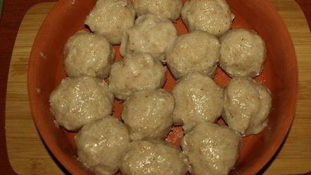 Рецепт куриных фрикаделек, запеченных в сливках