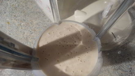 Рецепт мясных фрикаделек с хреном тушёные в майонезе из фасоли