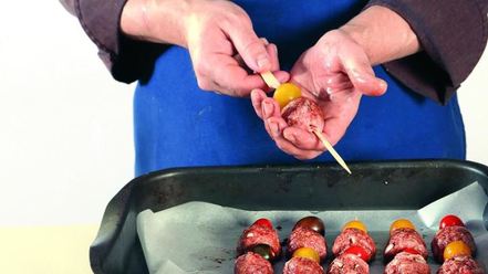 Рецепт шашлычков с фрикадельками в соусе терияки