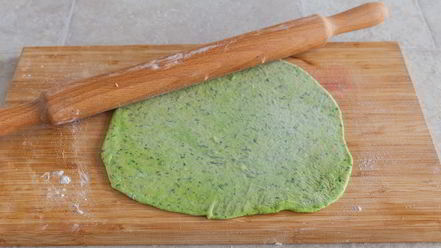 Рецепт зеленых тальятелле с фрикадельками