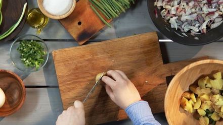 Рецепт картофеля по-домашнему с луком