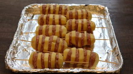 Рецепт картофеля с мясом на шпажках