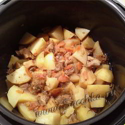Рецепт Картофеля с мясом в скороварке