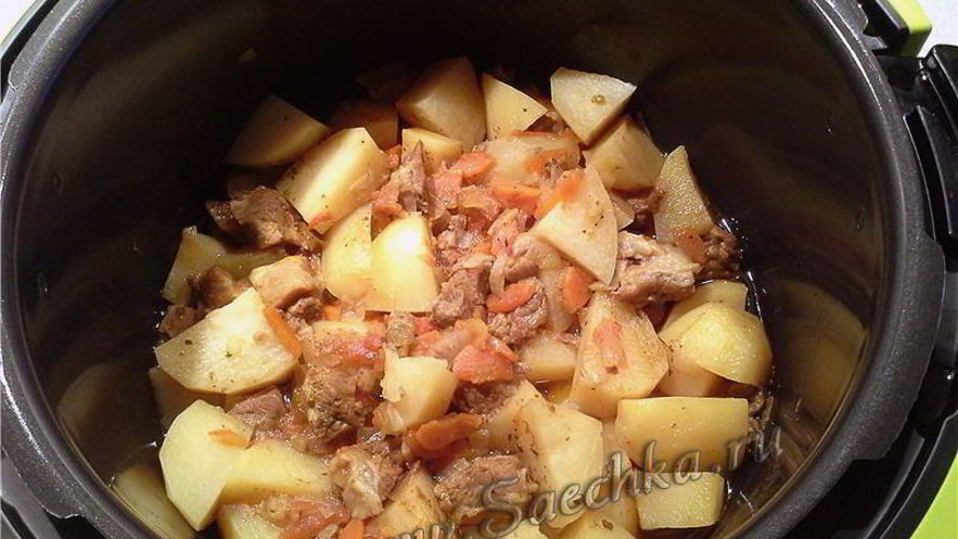 Рецепт картофеля с мясом в скороварке