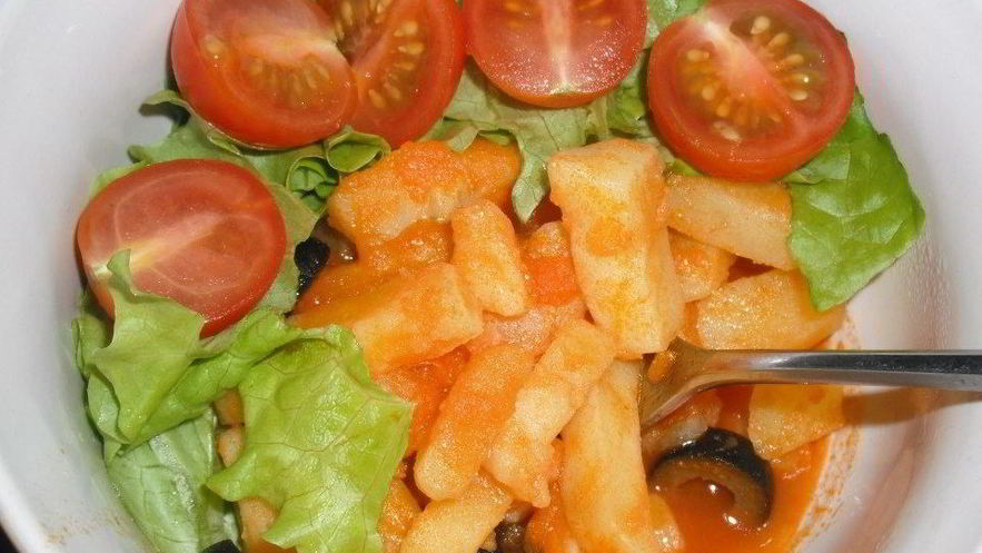 Рецепт картофеля в томатной пасте с оливками