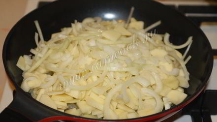 Рецепт картофеля жареного с луком