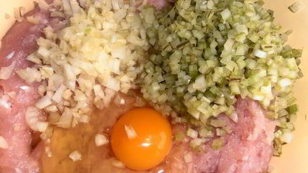 Рецепт картофельной шапки на курином фарше