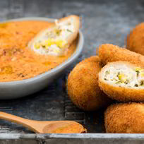 Рецепт Кошиньяса, бразильские крокеты из курицы с сыром