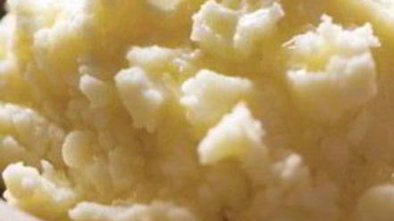Рецепт пюре из цветной капусты с чесноком и пармезаном