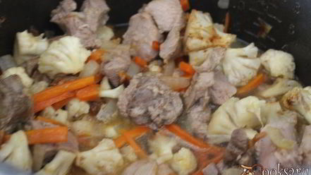 Рецепт риса с мясом и цветной капустой в мультиварке