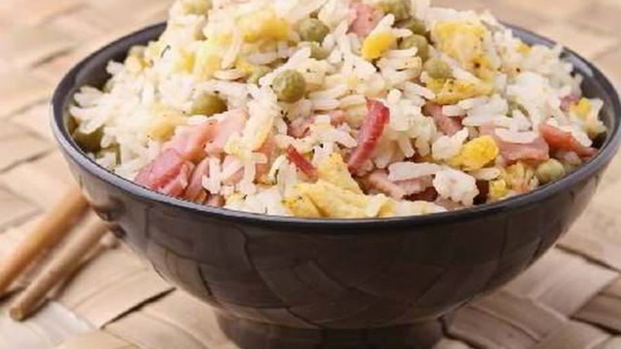 Рецепт риса с овощами и беконом