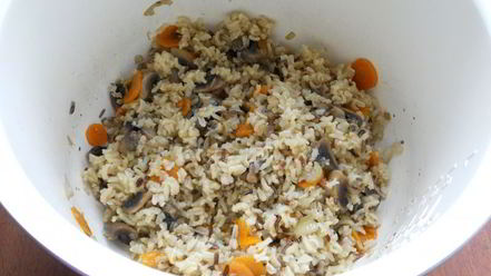 Рецепт тайского нешлифованного риса с грибами в мультиварке